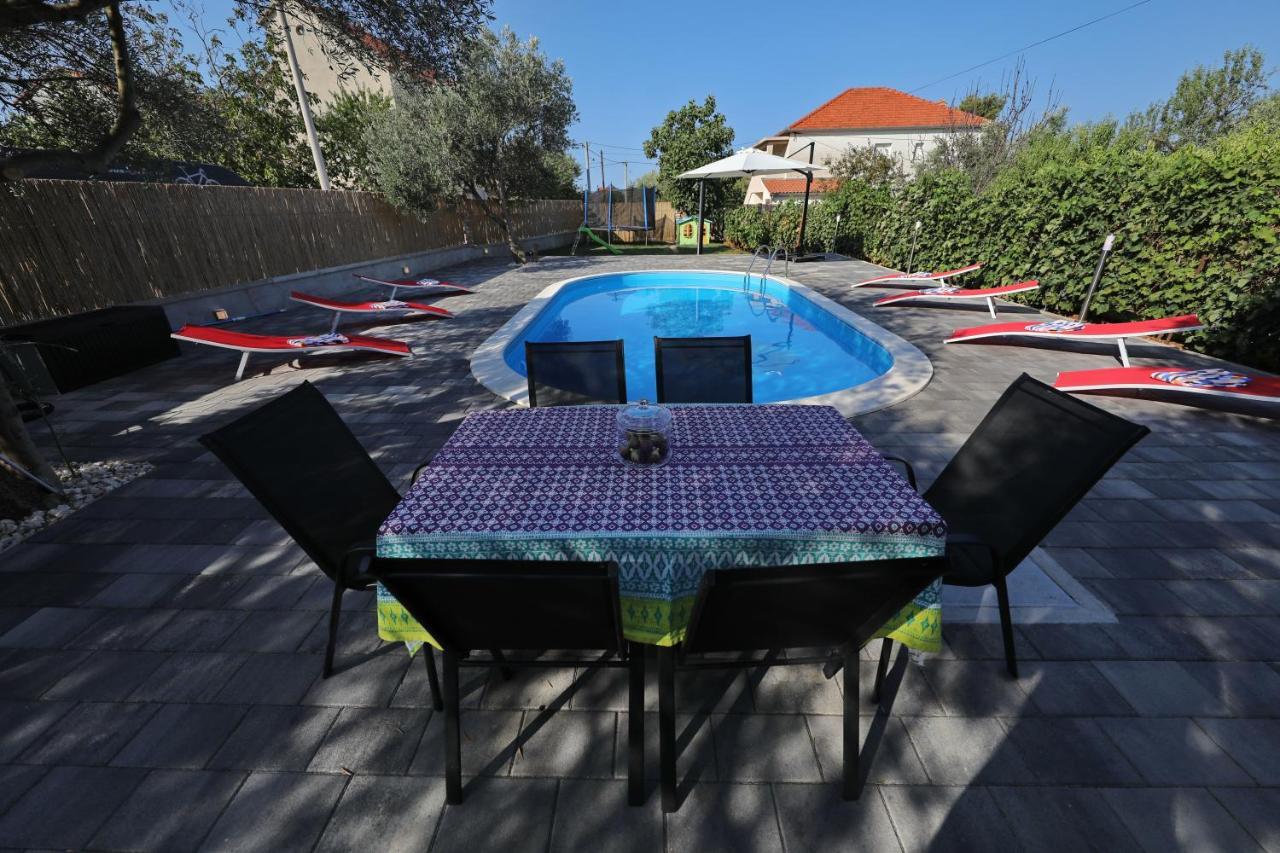 Apartment With Private Pool Sukosan Ngoại thất bức ảnh
