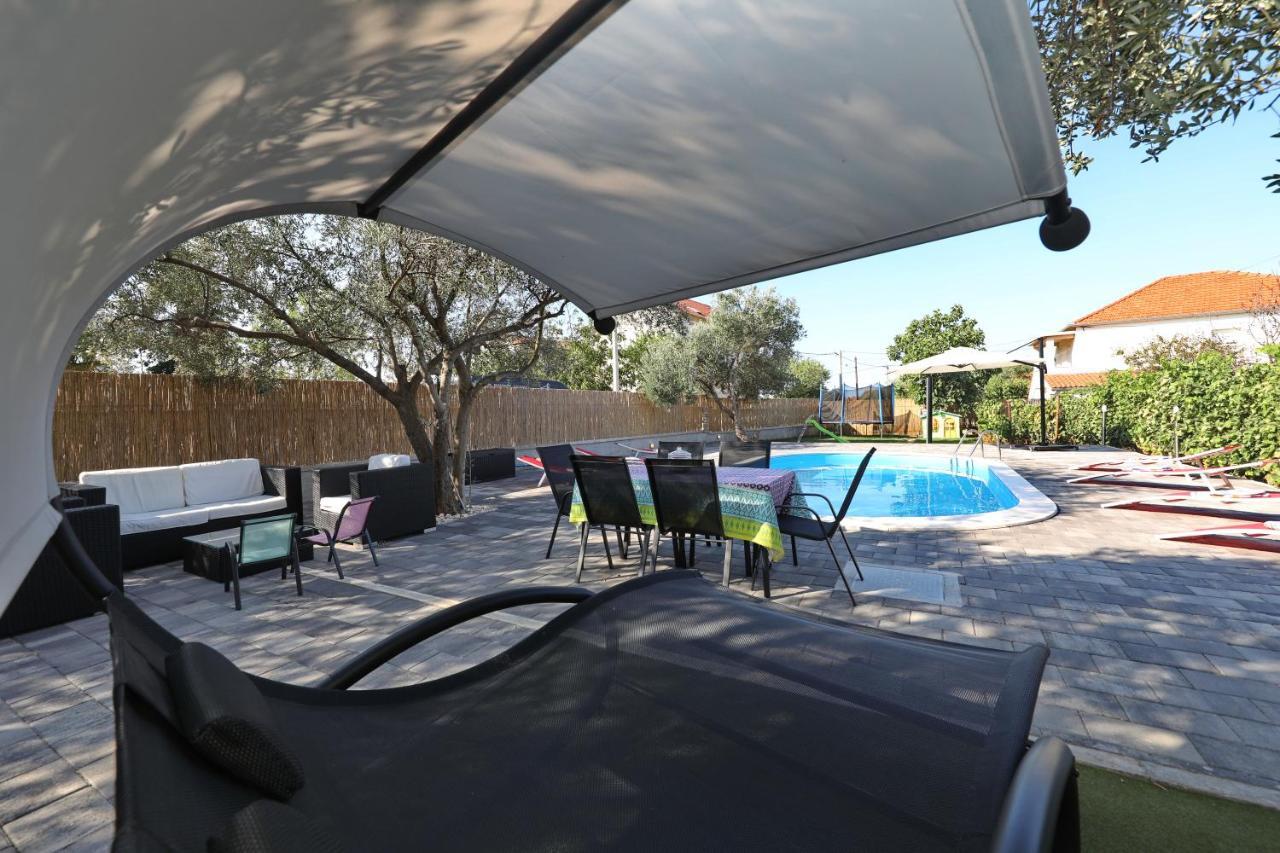 Apartment With Private Pool Sukosan Ngoại thất bức ảnh
