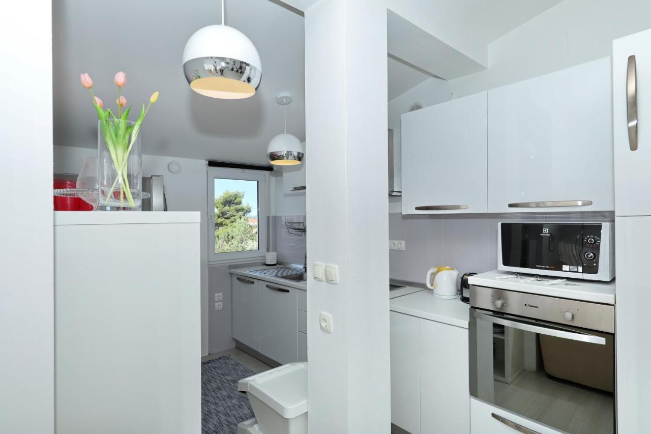 Apartment With Private Pool Sukosan Ngoại thất bức ảnh