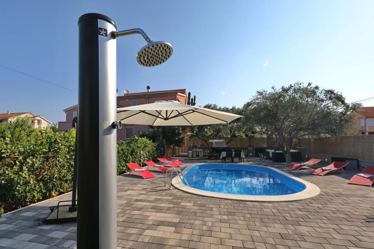 Apartment With Private Pool Sukosan Ngoại thất bức ảnh
