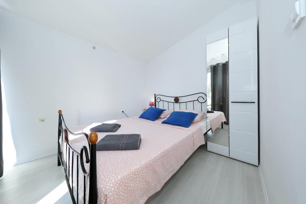 Apartment With Private Pool Sukosan Ngoại thất bức ảnh